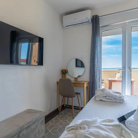 Sandstrand, No 2 Apartment