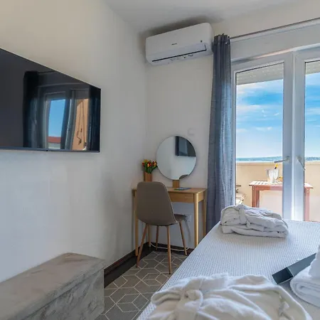 Sandstrand, No 2 Apartament