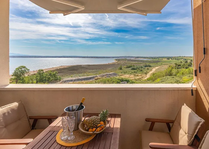 Apartamento Sandstrand, No 2 Nin